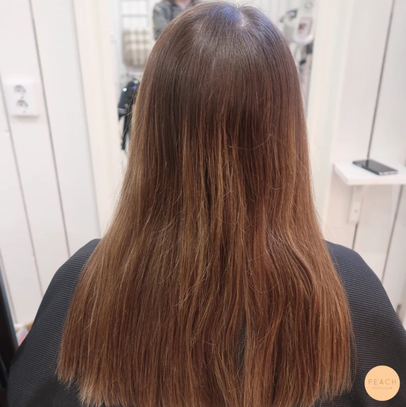 Lob klippning och balayage med kall ton