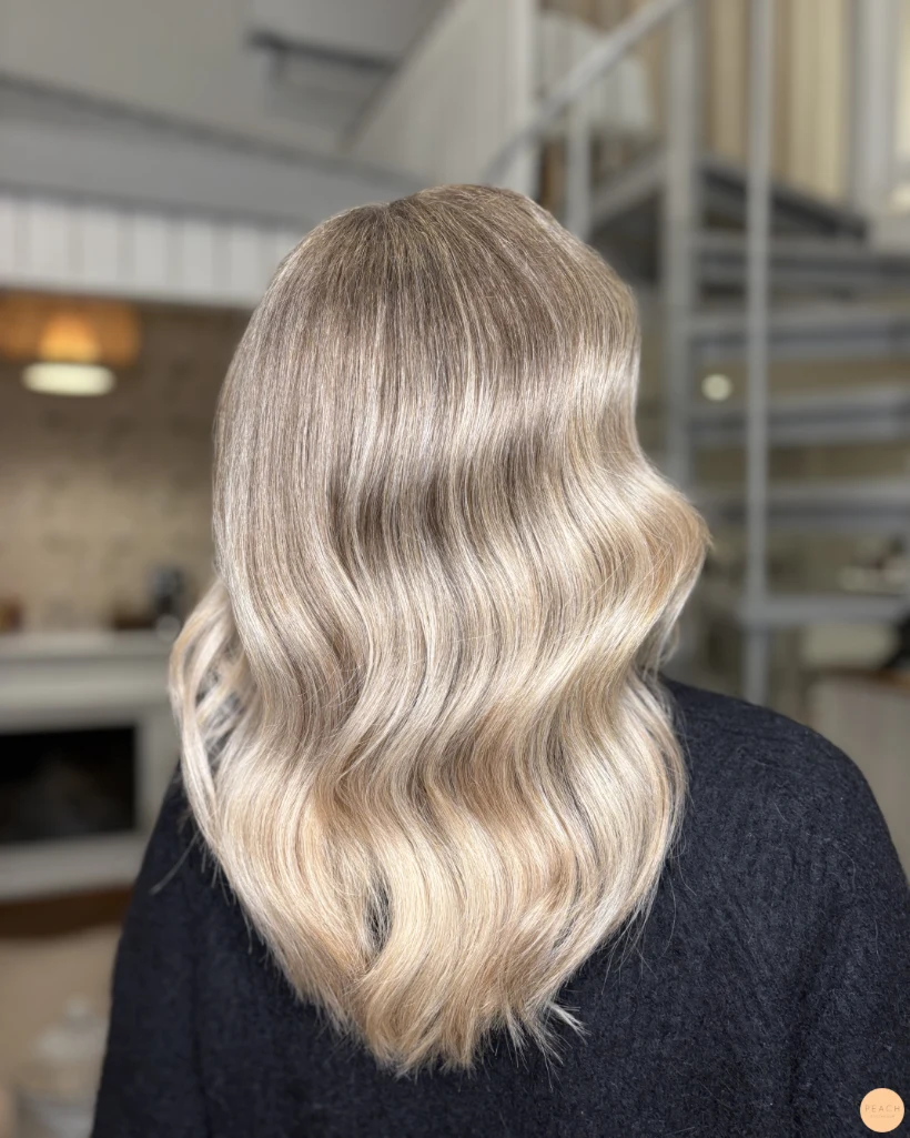 Blond hårfärg