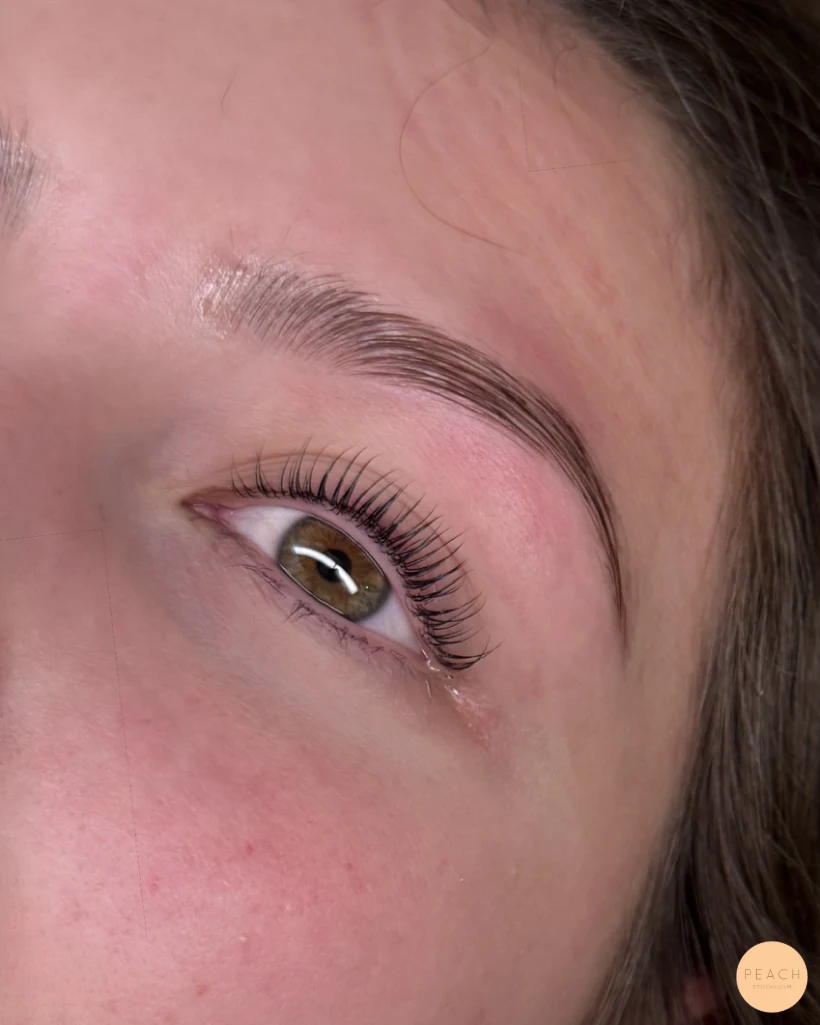 Lashlift och browlift – salongsresultat av Amanda Da Silva, 14 januari 2026