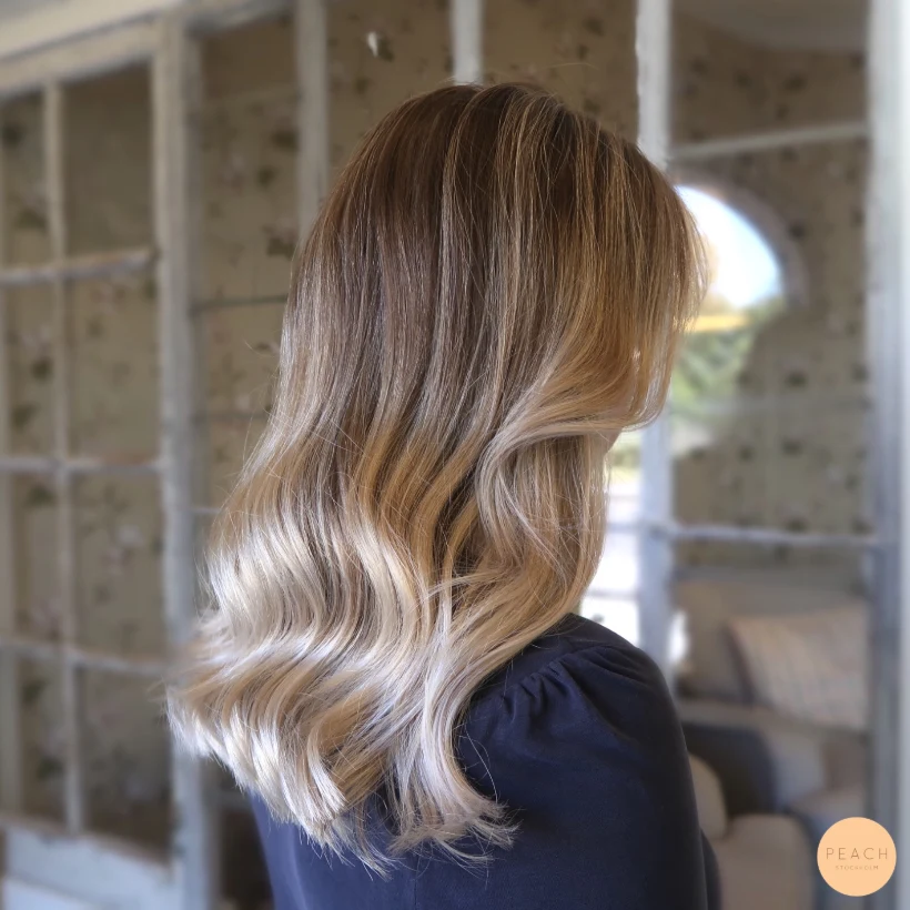Lyxig blond med rootshadow