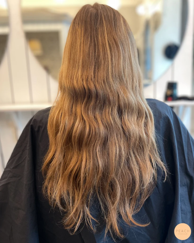 Glossing blonde hair