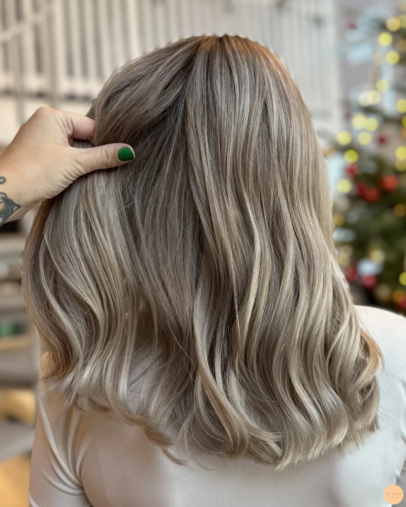 Mörkblond hårfärg