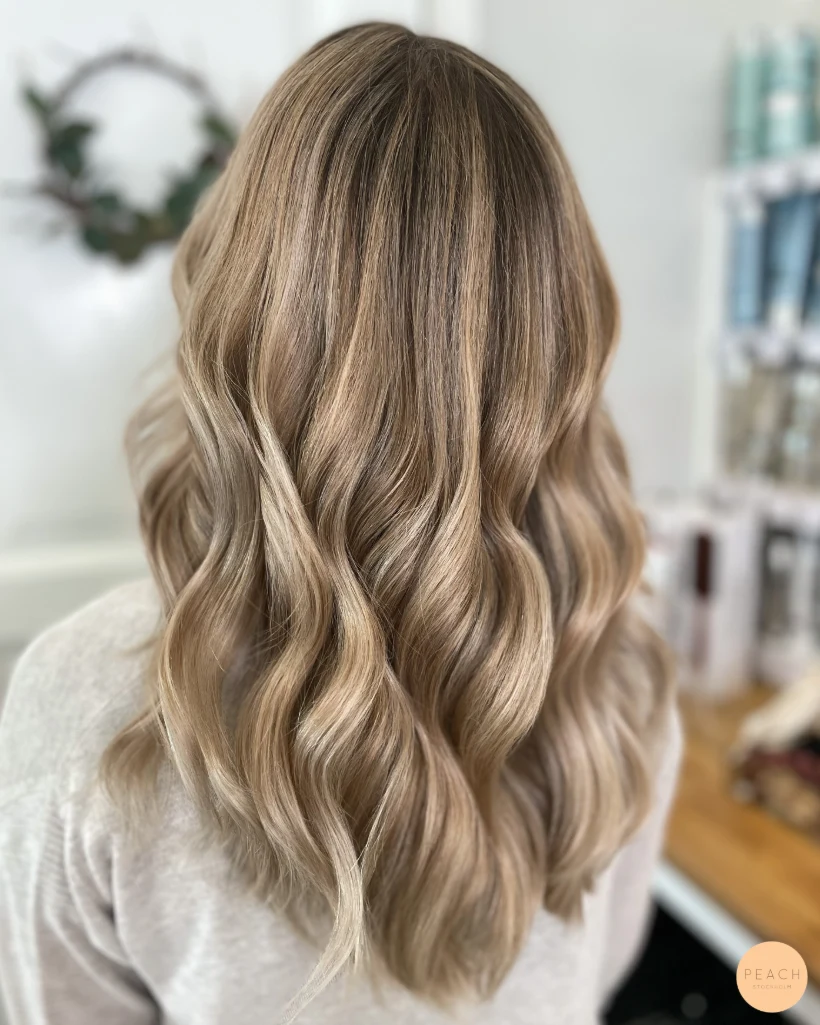 Soft violett cream