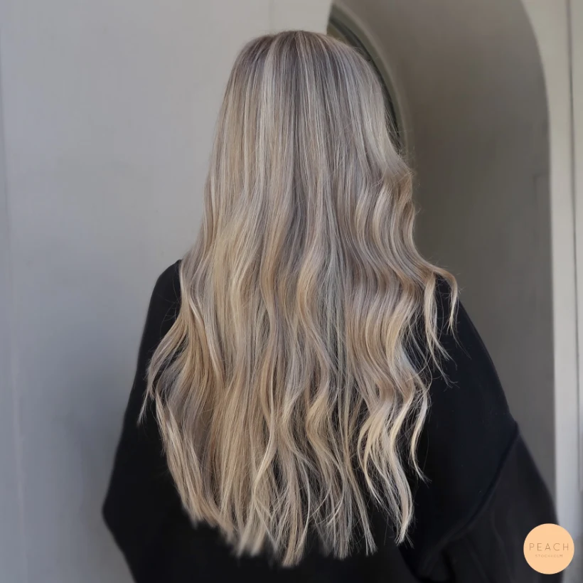 Blond balayage i kalla toner