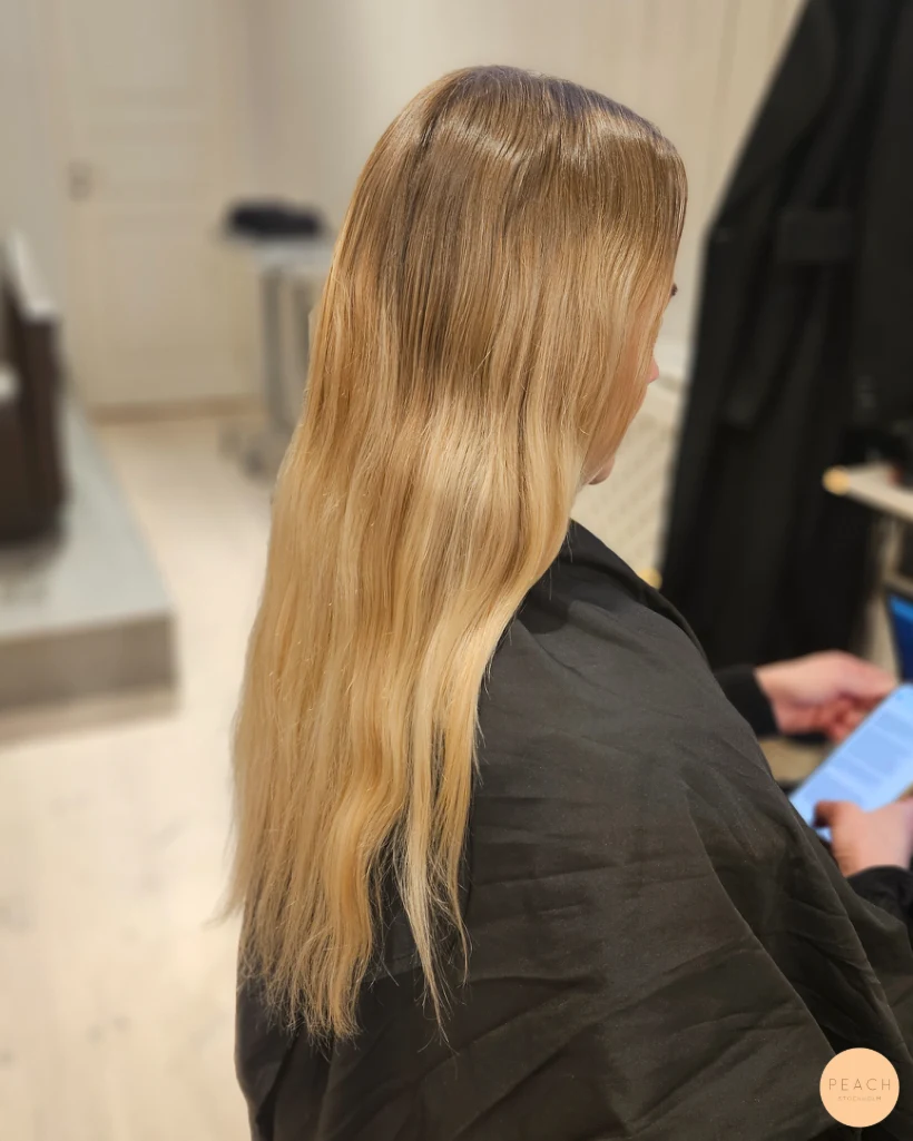 Soft natural blonde highlights