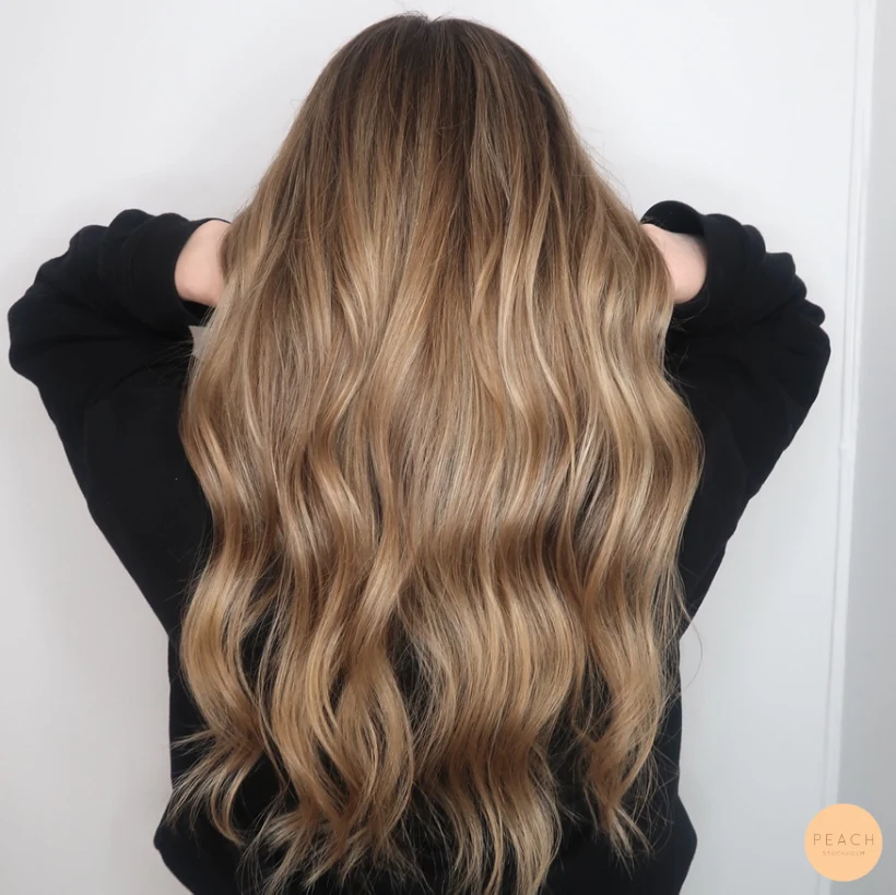Balayage slingor med bevarad naturlig botten