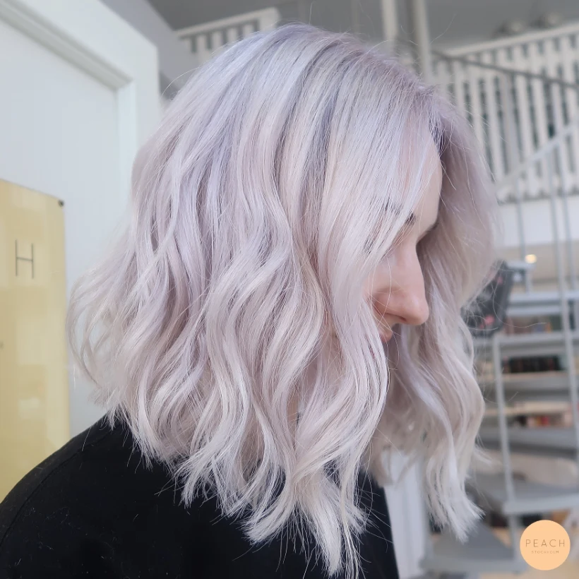 Isblond page med kall nyansering