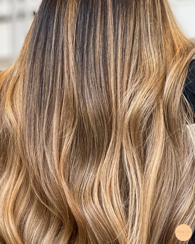 Balayage med krämig ton