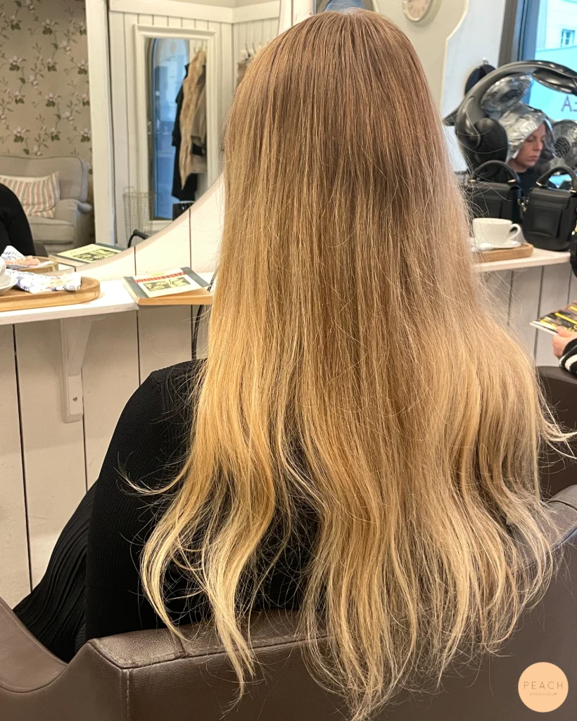 Light golden hair colour