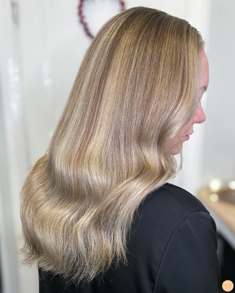 Creamy blonde hair 🤍✨