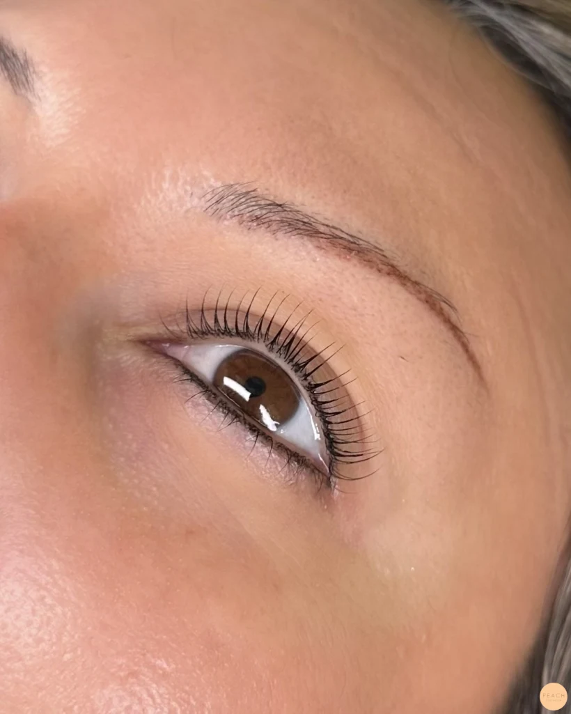 Lash lift naturligt svepande fransar