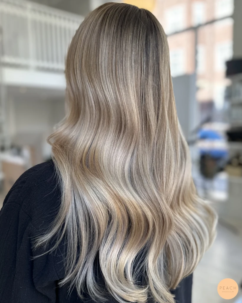 Sommar blond hårfärg / slingor