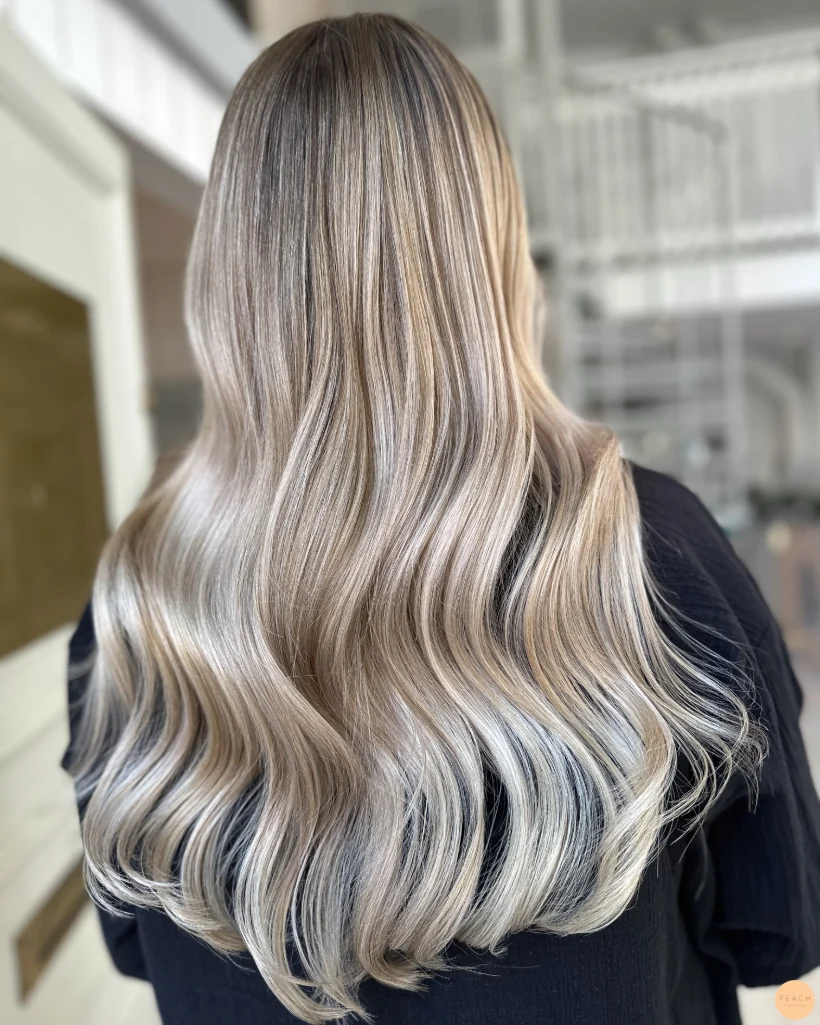 Sommar blond hårfärg / slingor