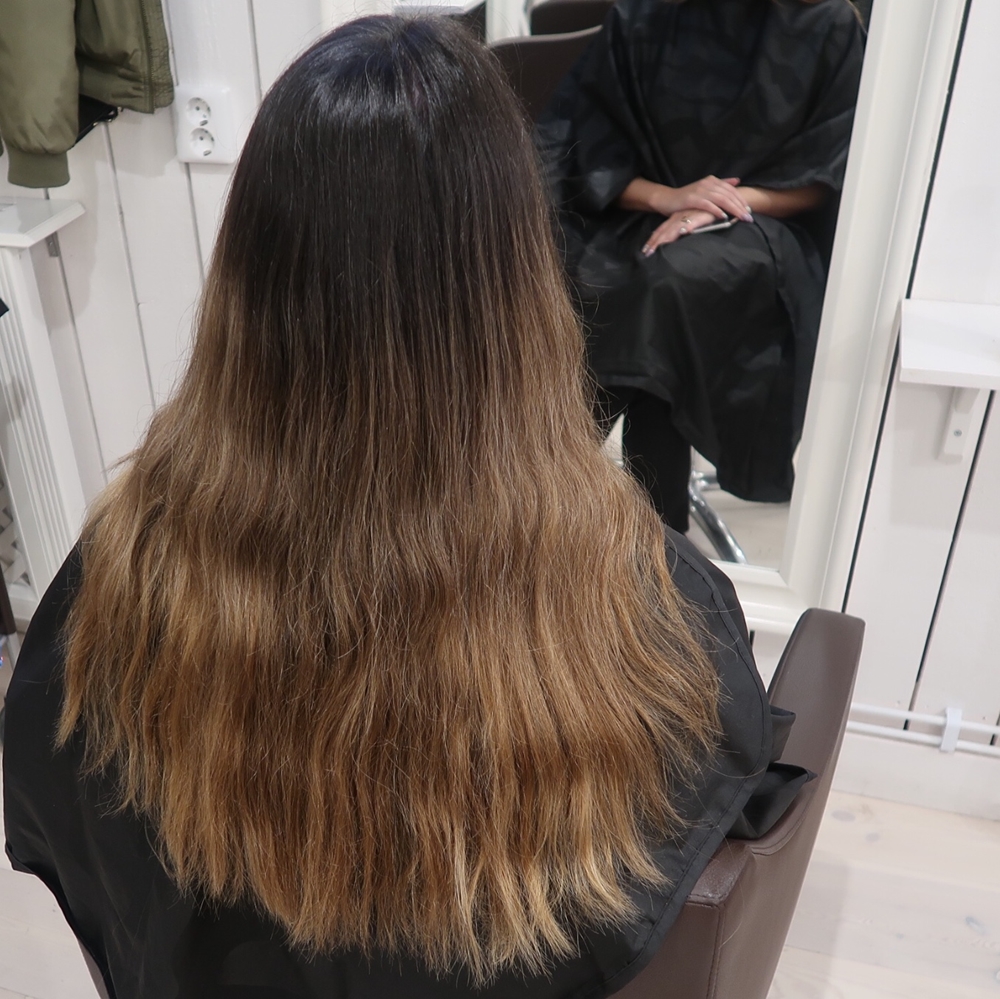 Från varm blond till kall hårfärg