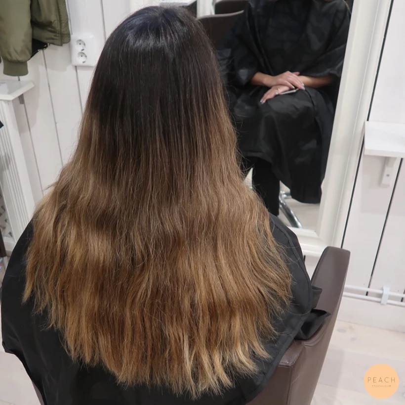 Från varm blond till kall hårfärg