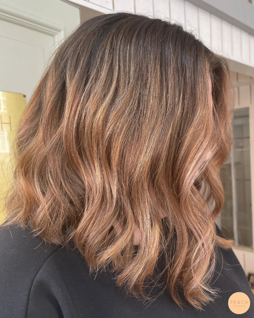 Krämig balayage med Olaplex