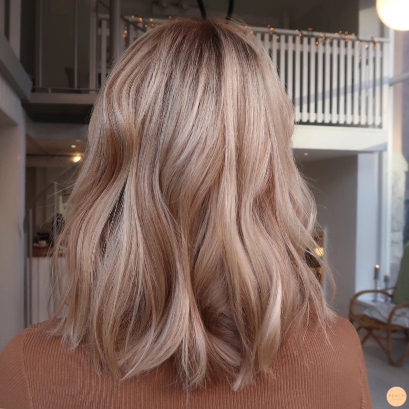 Karamell - honungs - blond med kontraster stockholm