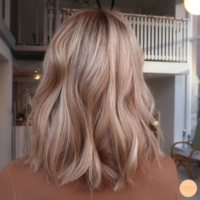 Karamell - honungs - blond med kontraster stockholm