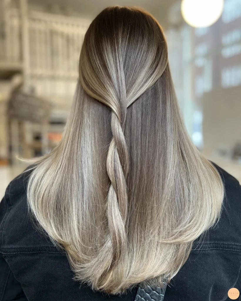 Soft balayage blond