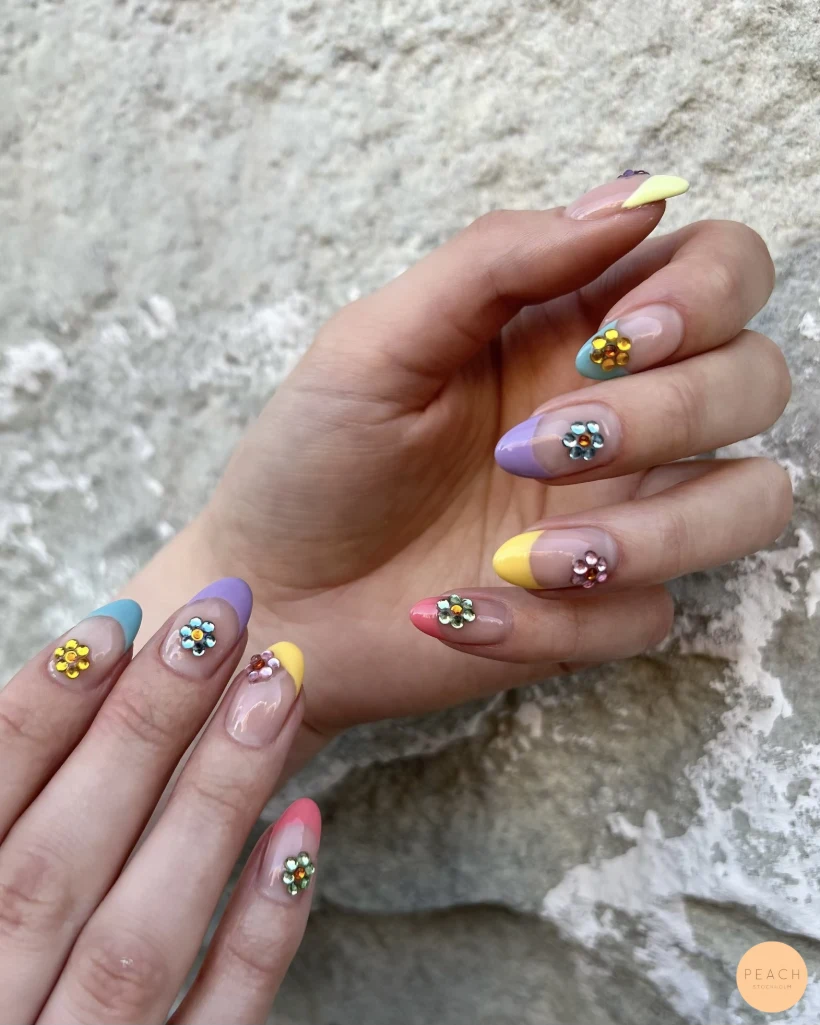 Flower nails 🌼