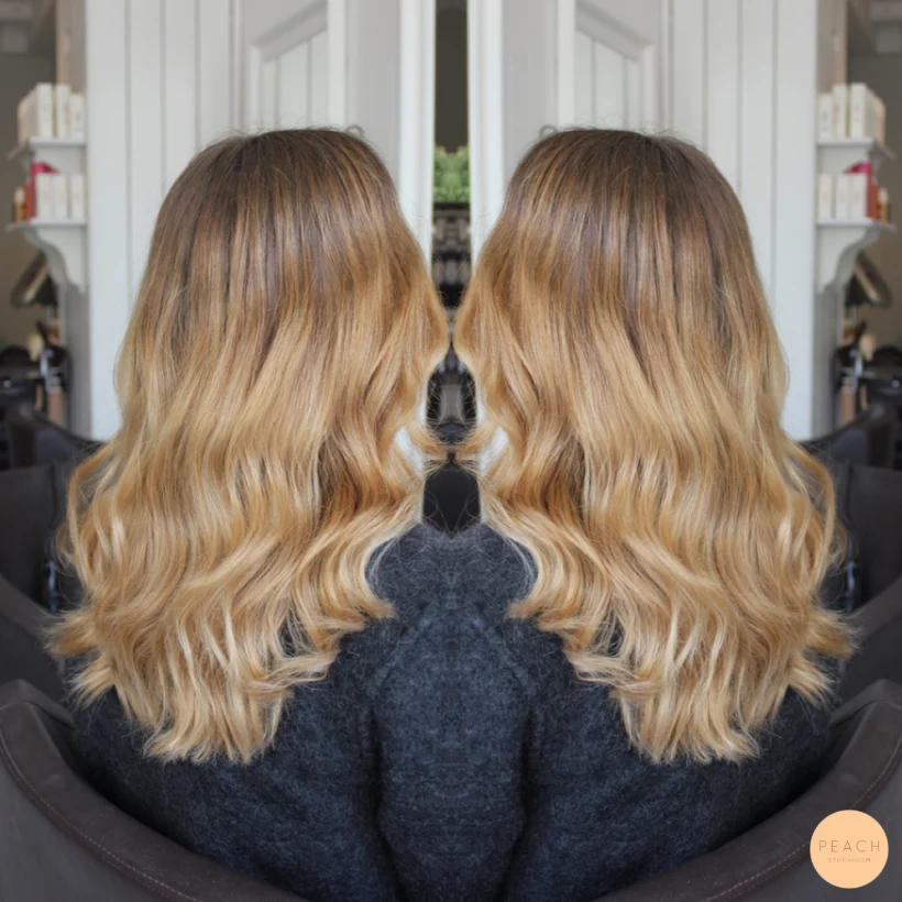 Beige blond ombre
