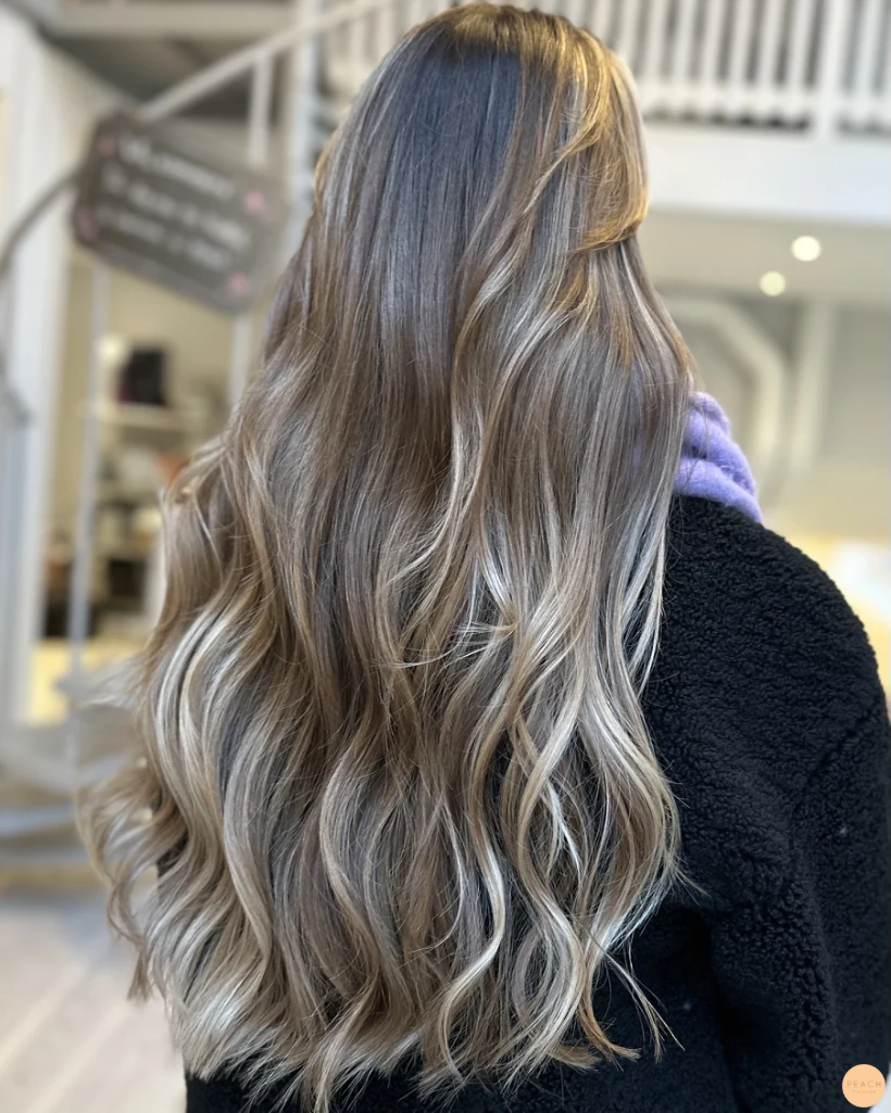 Beige balayage