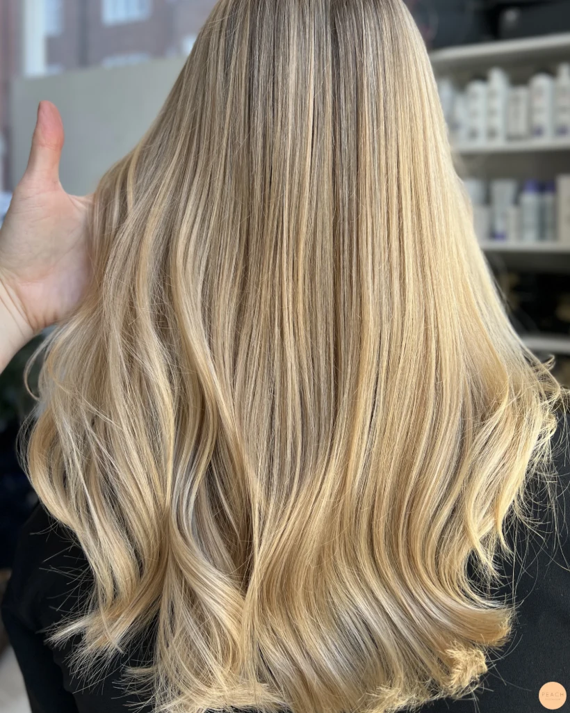 Varm blond balayage