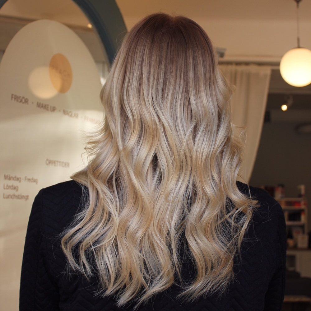 Naturblond hårfärg