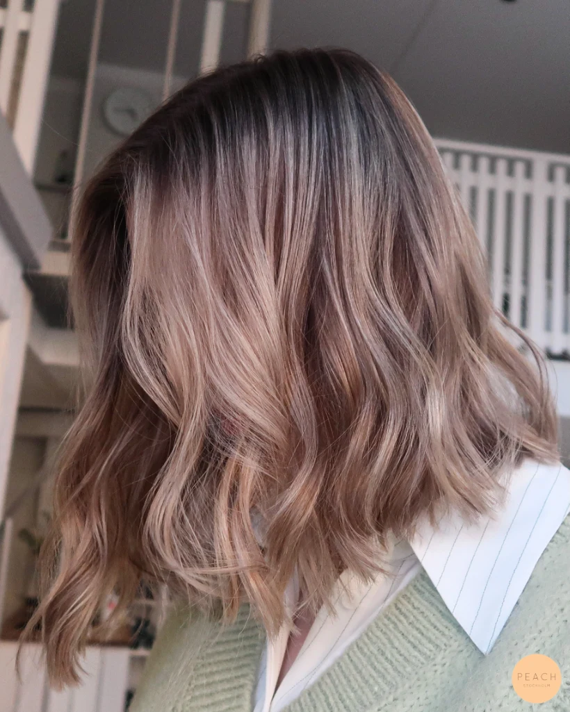 Balayage blond lob