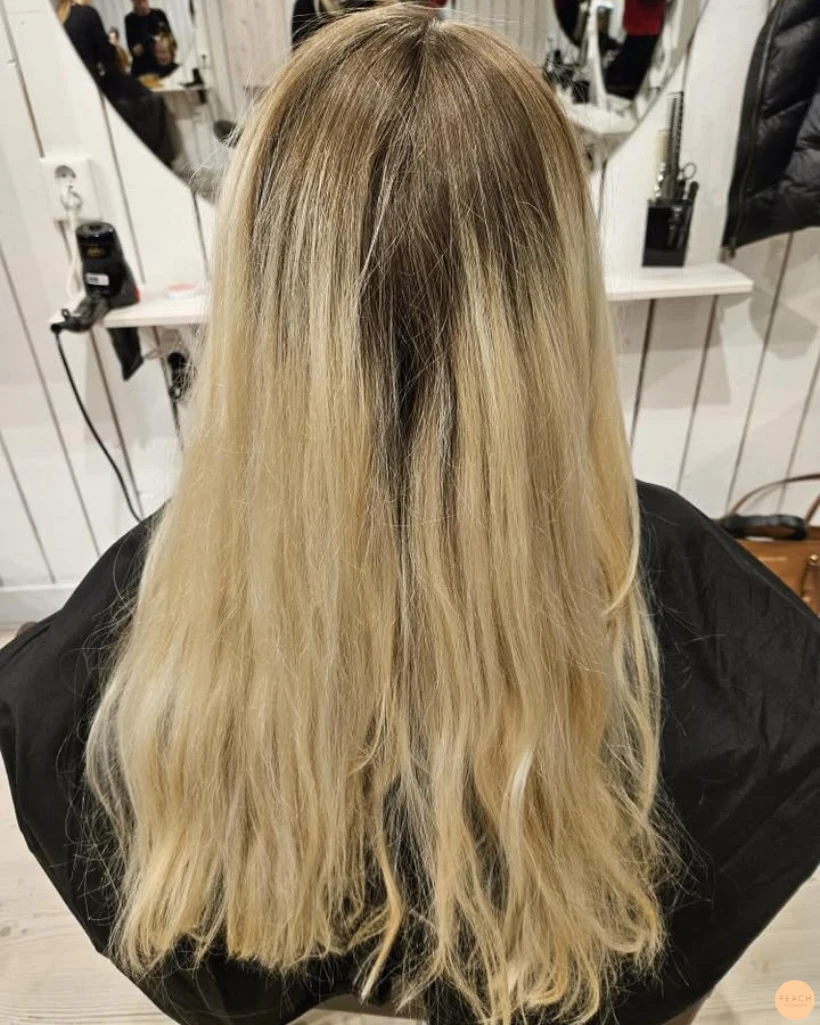Beige blond hårfärg
