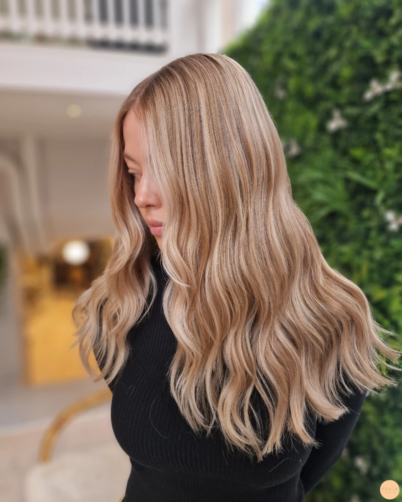 Beige blonde hair