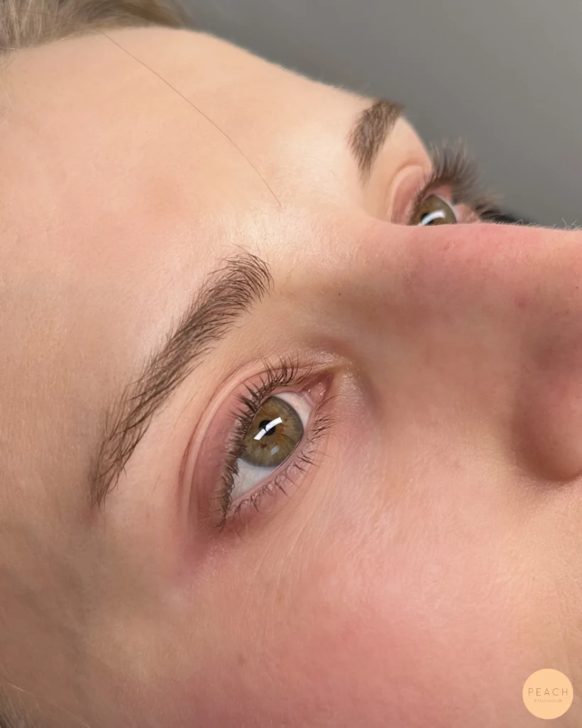 Fransförlängning naturlig look singelfransar