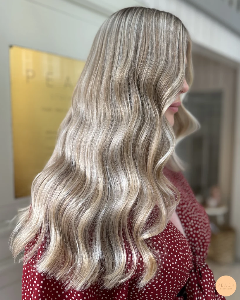 Icy blonde med sval nyansering