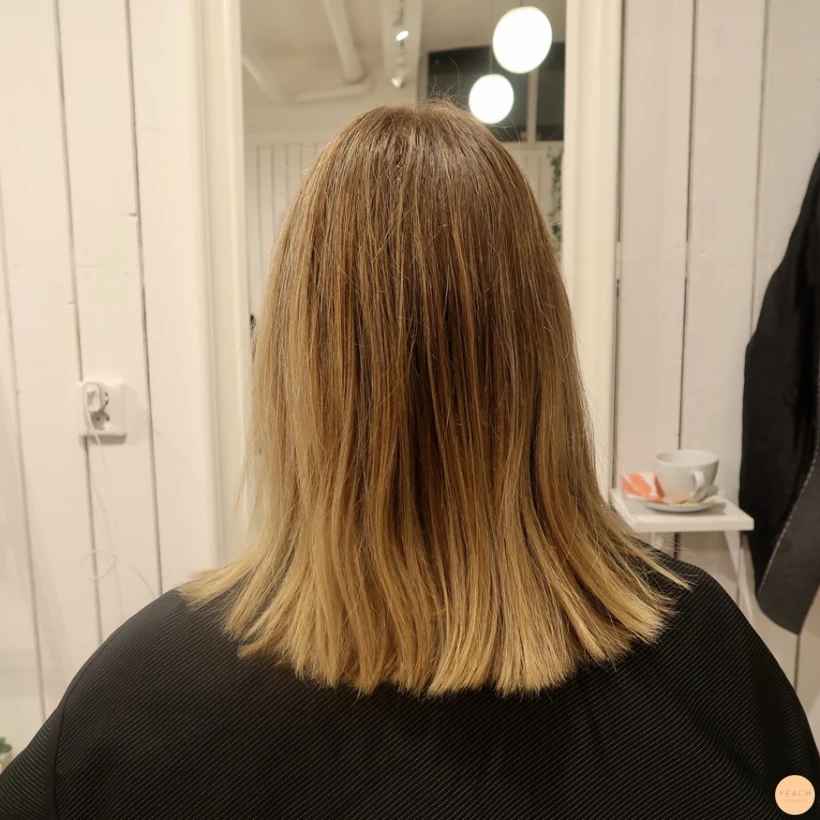 Lowlights i blont hår