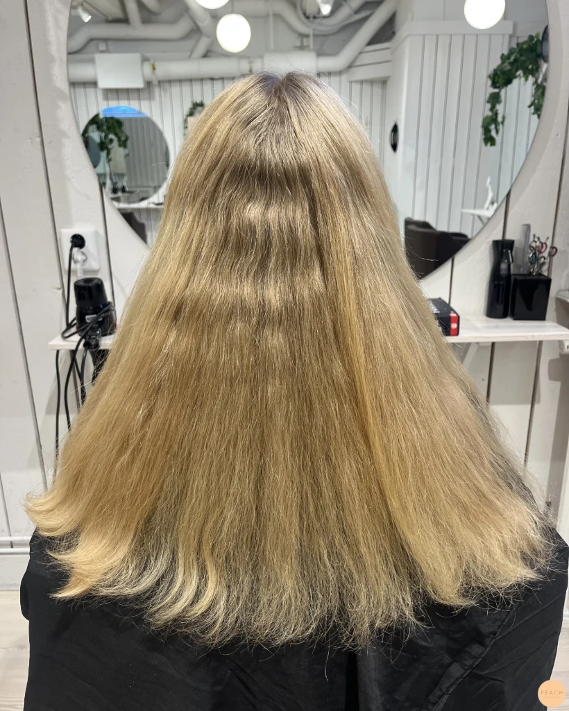 Beige blond hårfärg