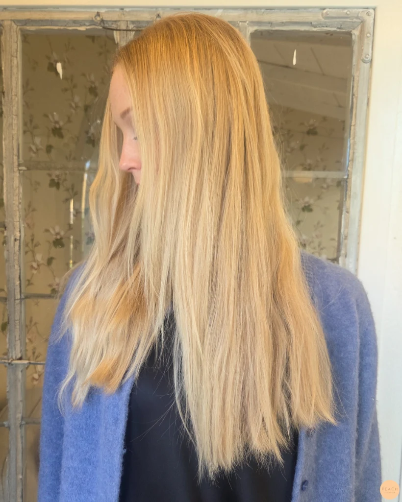 Vanilla blonde hair color 🍦