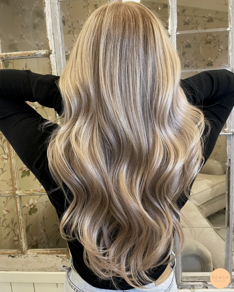 Kall höstig blond hårfärg