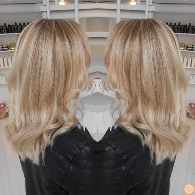 Guldblond med slingor