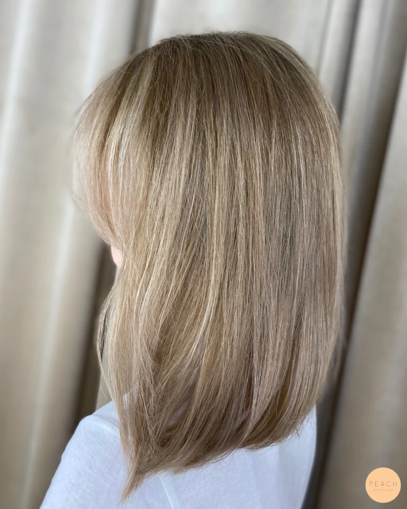 Beige blond hårfärg lob klippning
