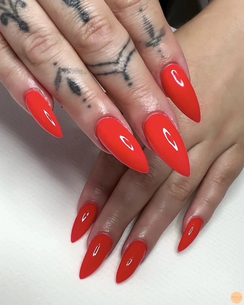 Friday heels nails ❤️