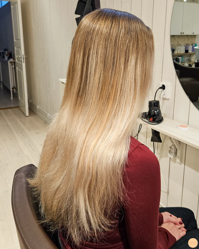 Creamy blonde hair makeover