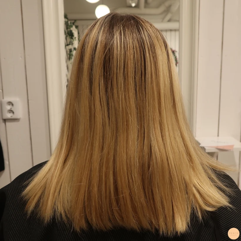 Blonda slingor varvat med Lowlights