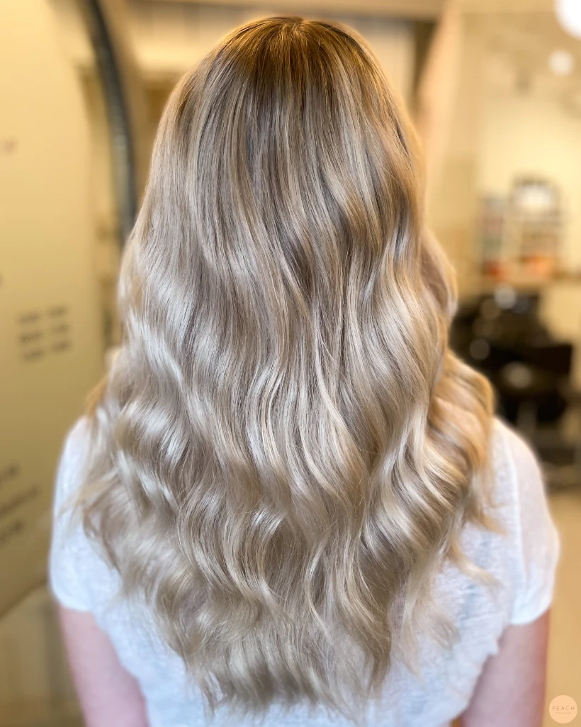 Klarblond hårfärg