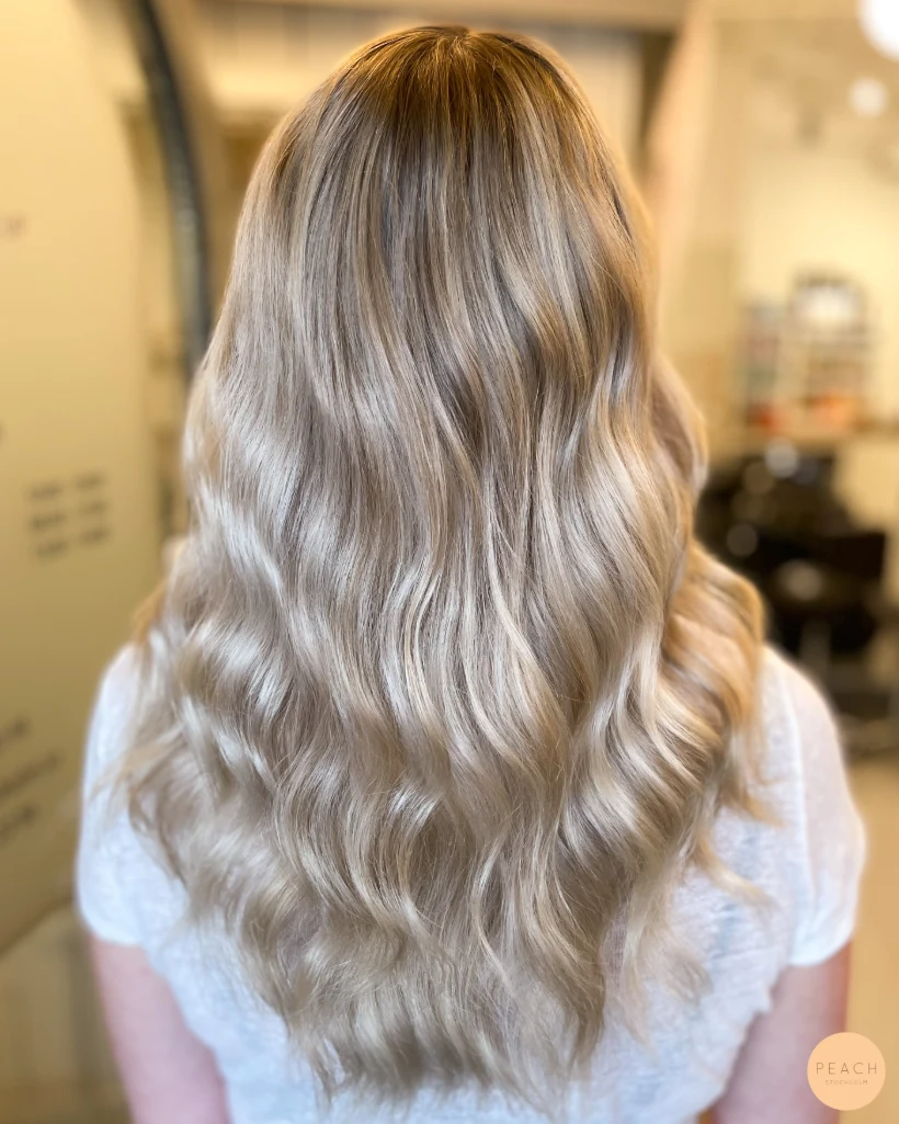 Klarblond hårfärg