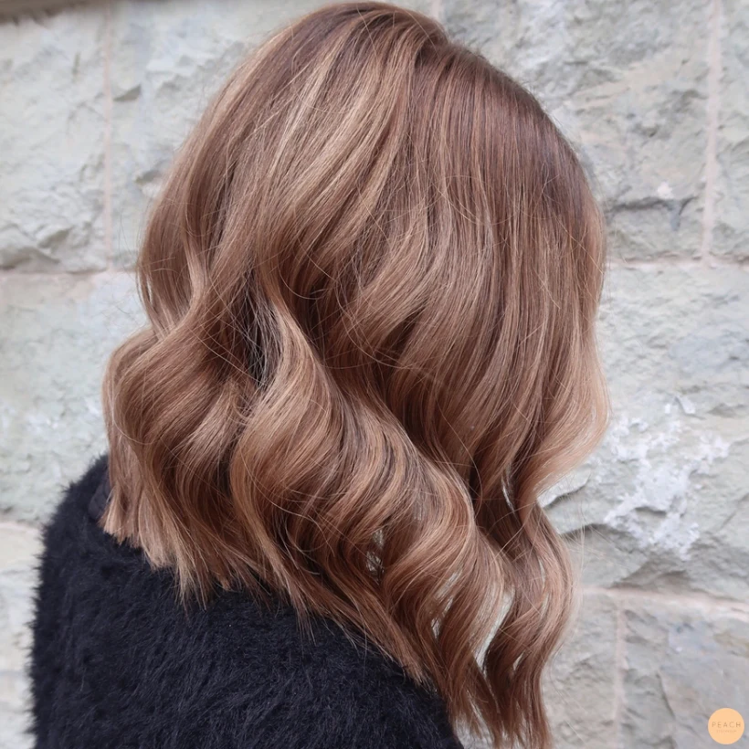 Naturlig balayage klippt i lob