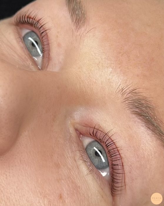 Yumi Lashes