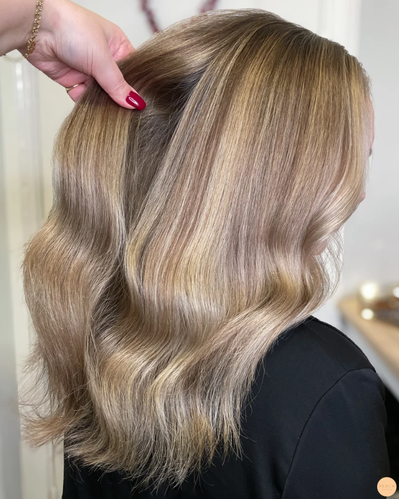 Creamy blonde hair 🤍✨