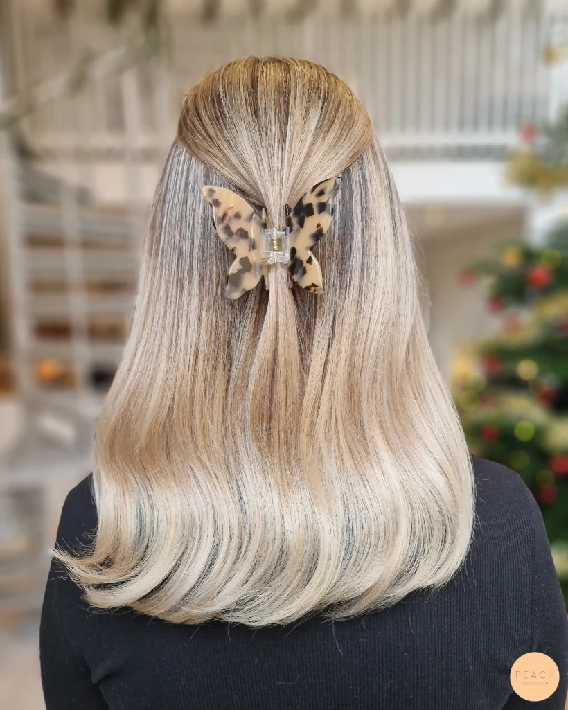 Seamless blonde med ljusa slingor