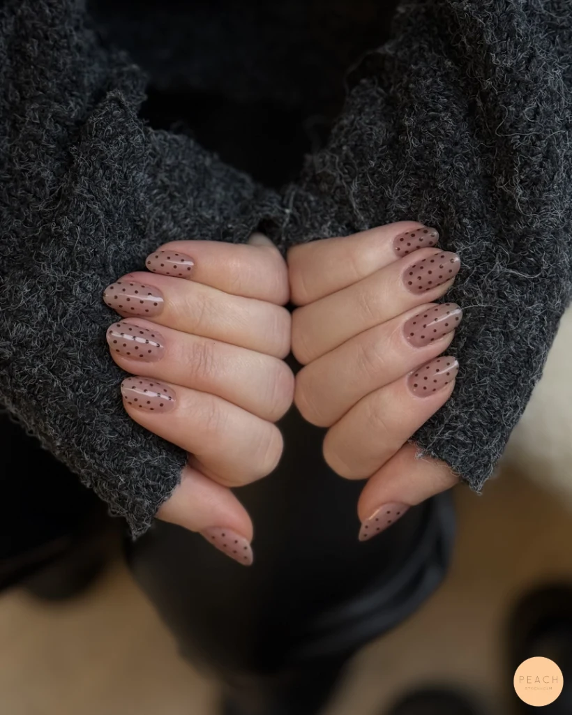 Nageltrender 2026 - prickar