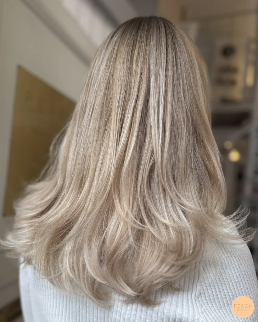 Kall blond hårfärg – salongsresultat av Marie Erks, 1 oktober 2025